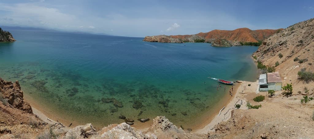 Playa Taguapire — photo by LuisCarlos Díaz
