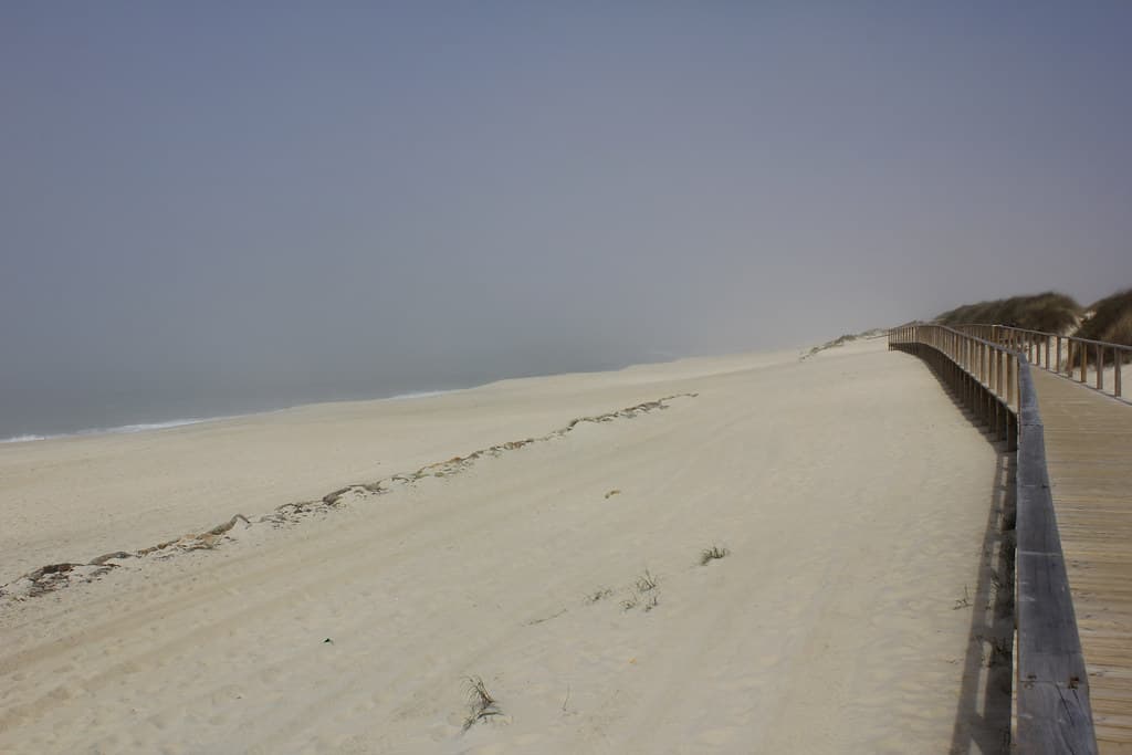Torreira Beach — photo by hans pohl