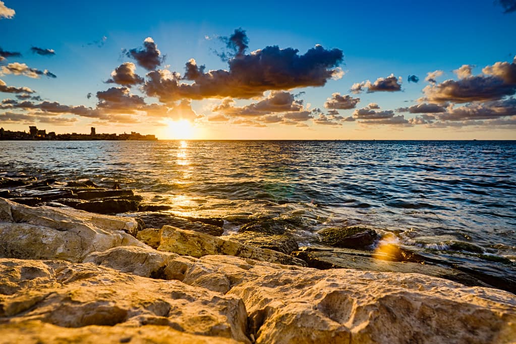 Tyre Fishermen’s Cove — photo by bilaly