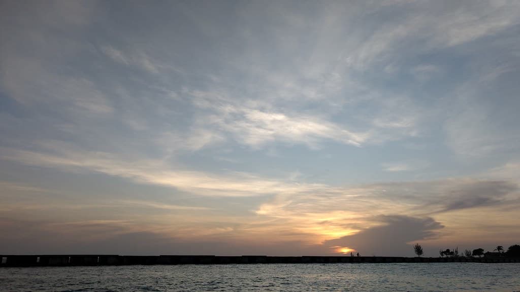 Playa Rincón de Girón — photo by fbausch.de