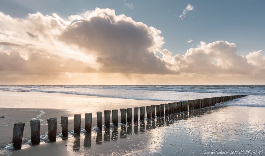 Bornrif Beach