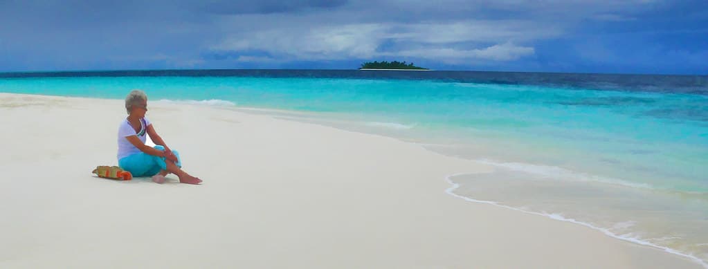 Kamadhoo Beach — photo by Piktour | Neville Wootton