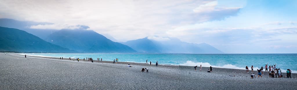 Shitiping Hidden Beach — photo by michellerlee