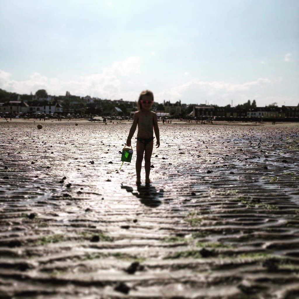 #plage #beach #beachlife #binic #france #bretagne #brittany #tide #Anna #holidays