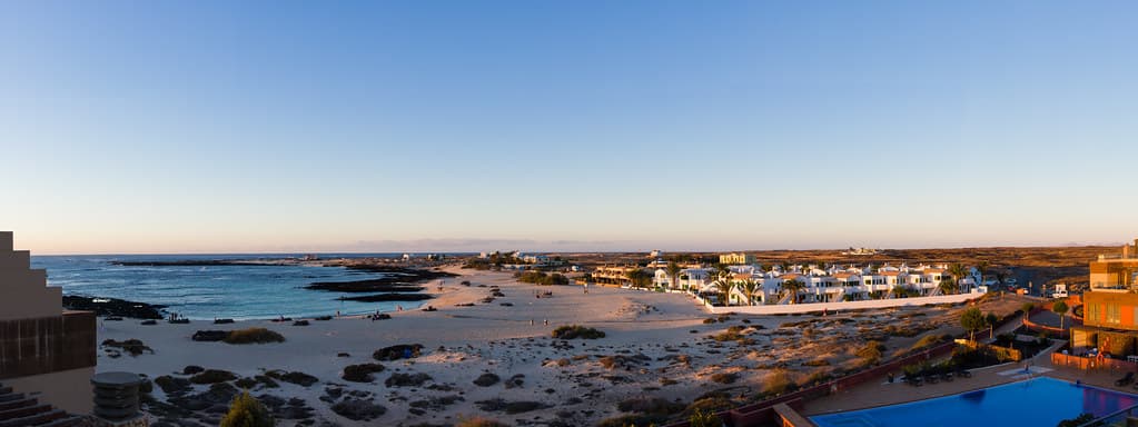Los Lagos de El Cotillo — photo by Thomas Tolkien