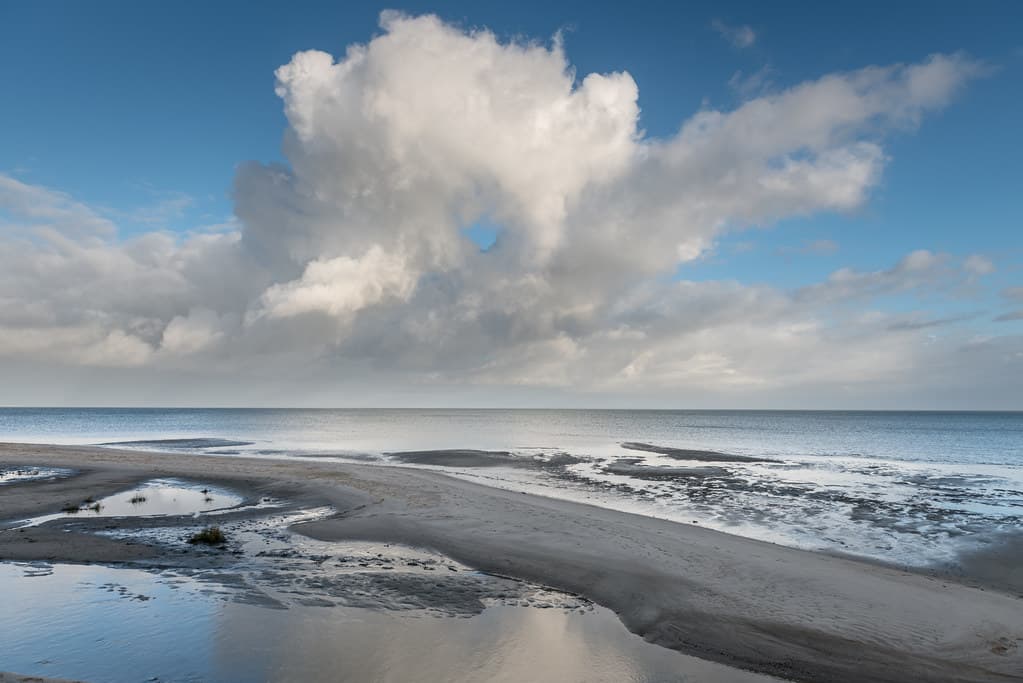 Morsum Kliff Beach — photo by andreas.zachmann