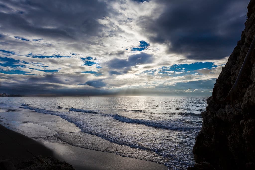 Playa Peñón del Cuervo