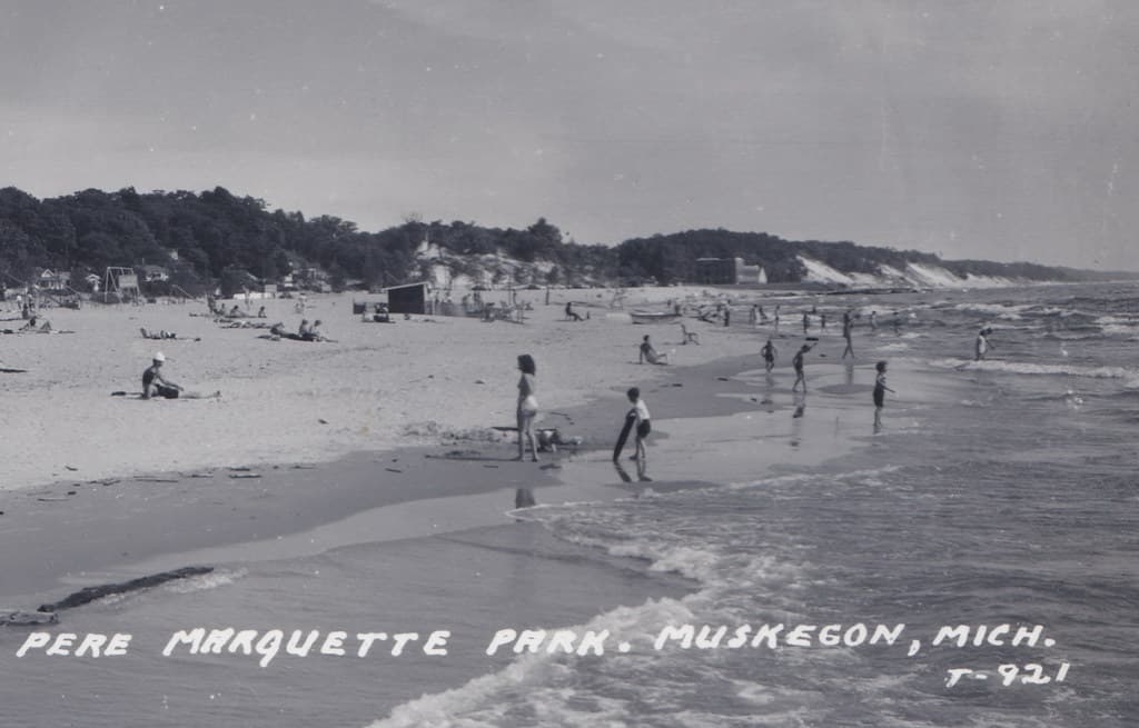 CEN Muskegon MI RPPC BEACH BABES & Family FUN Pere Marquette Park Beach had JIM COSCARELLI's MINIATURE RAILWAY TRAIN called THE PERE MARQUETTE SPECIAL ran on the Beachfront1