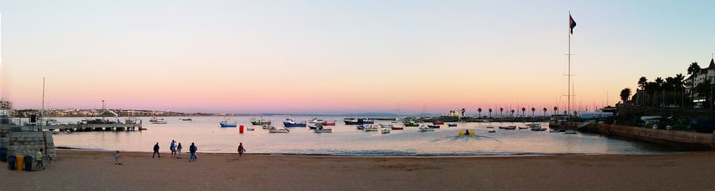Praia da Ribeira — photo by ANNE LOTTE