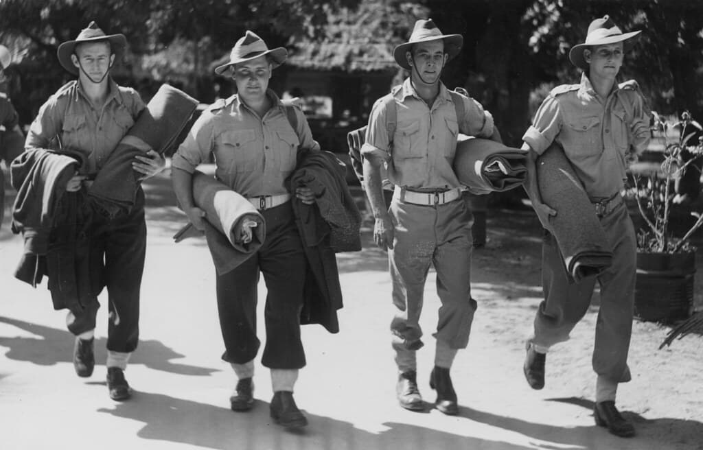 Troops arriving at the Australian Comforts Fund and YMCA Rest Centre, Magnetic Island