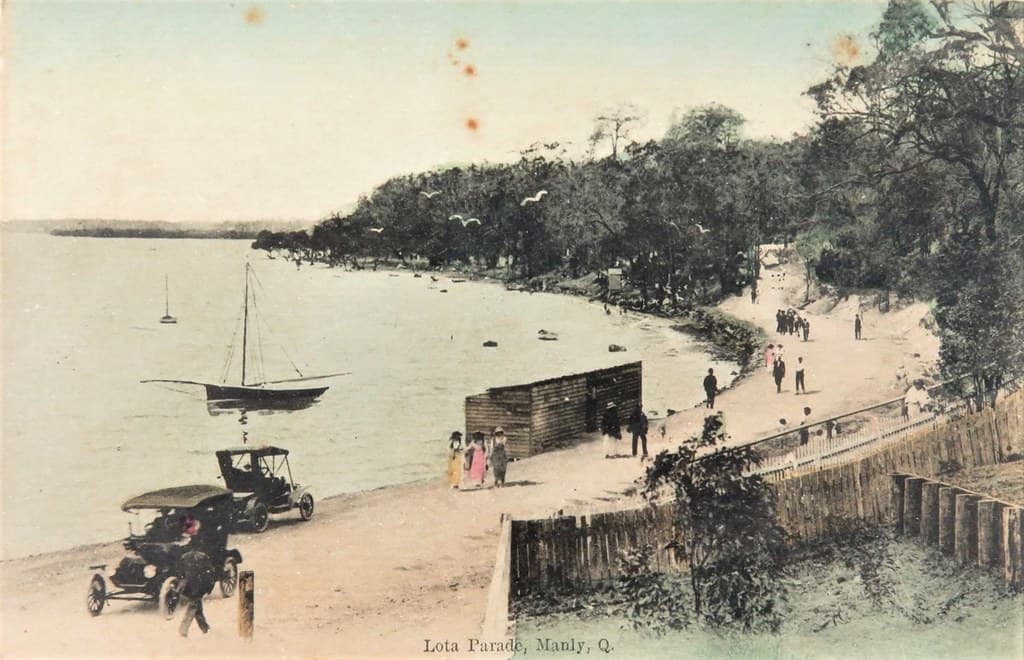 Lota Parade, Manly, Qld - circa 1910