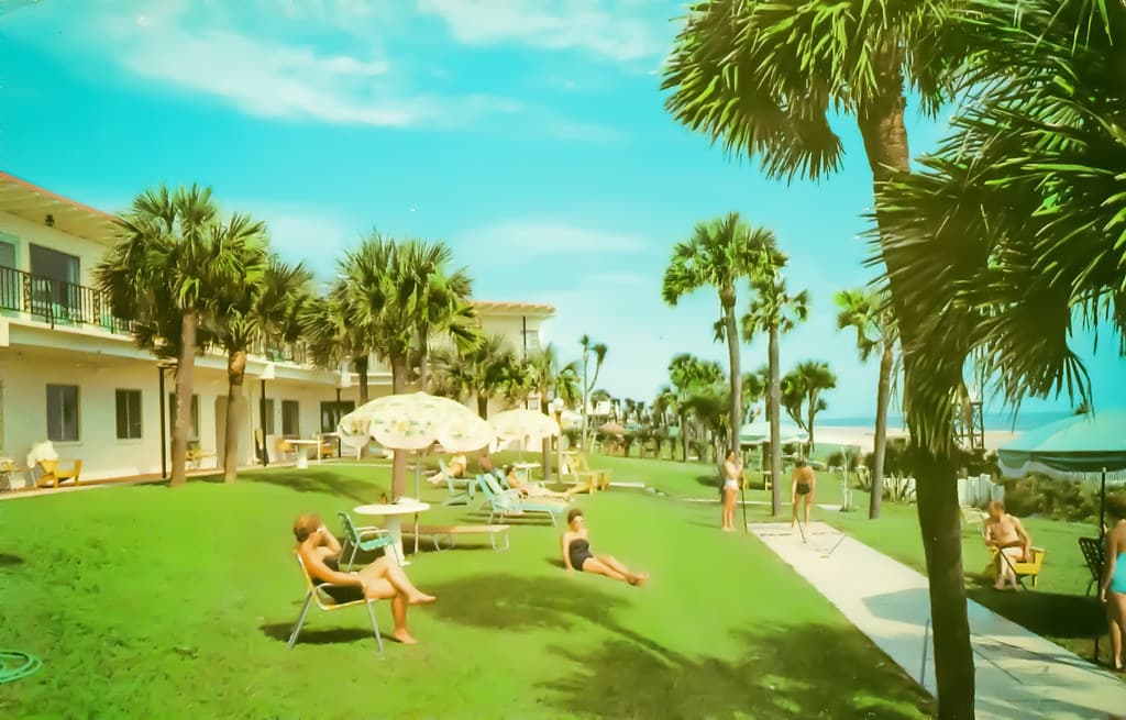 Perry's Ocean Edge Beach Motel, Daytona Beach Shores, Florida