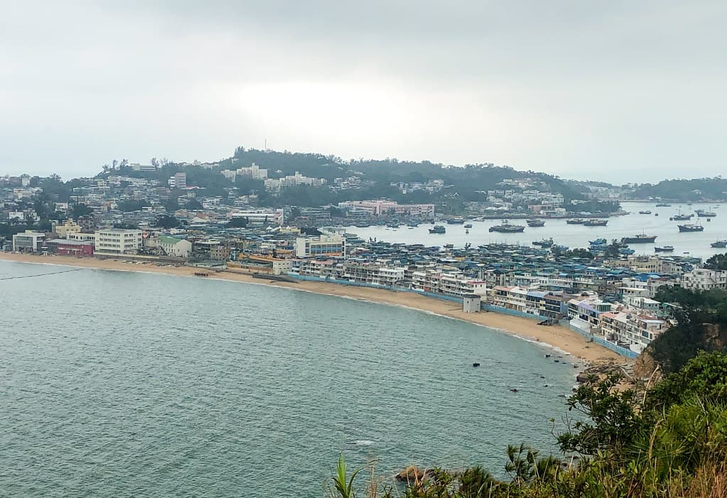 Pak Ngan Heung Beach — photo by Francisco Anzola