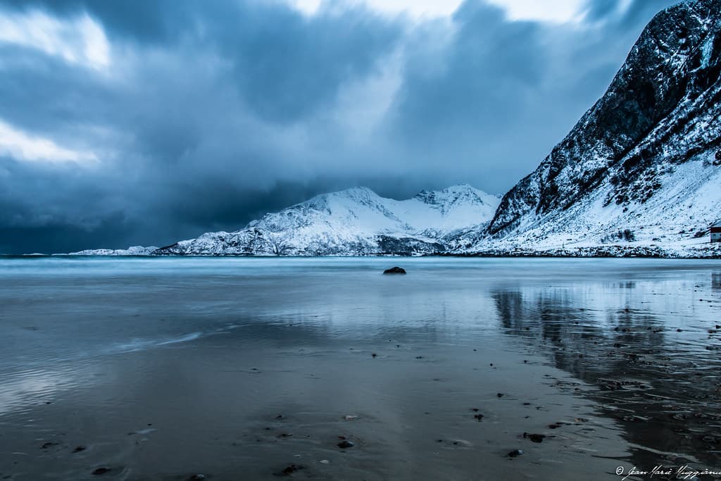 Grøtfjord Beach — photo by jmmuggianu