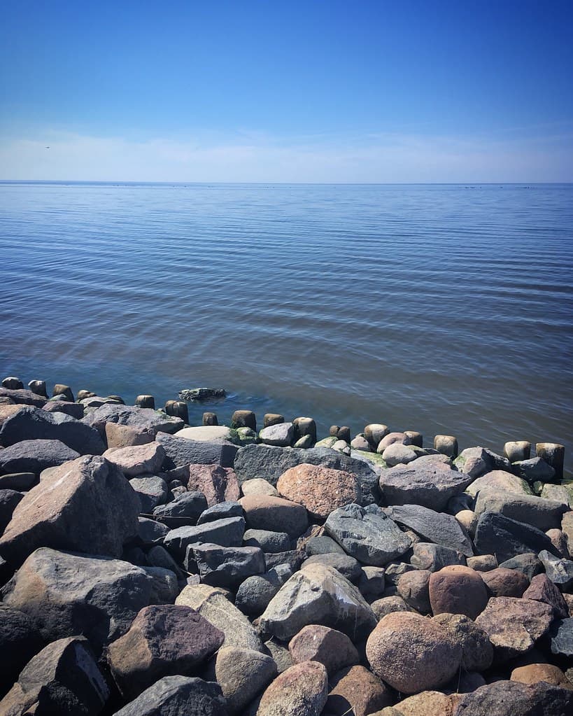 Ikla Beach — photo by sergei.gussev