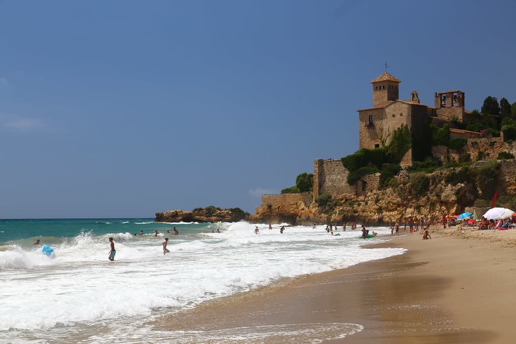 Playa de Creixell — photo by PakoGONZO