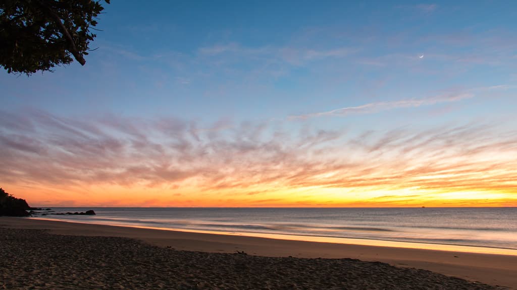 Brilliant Dawn at Etty Bay near Innisfail