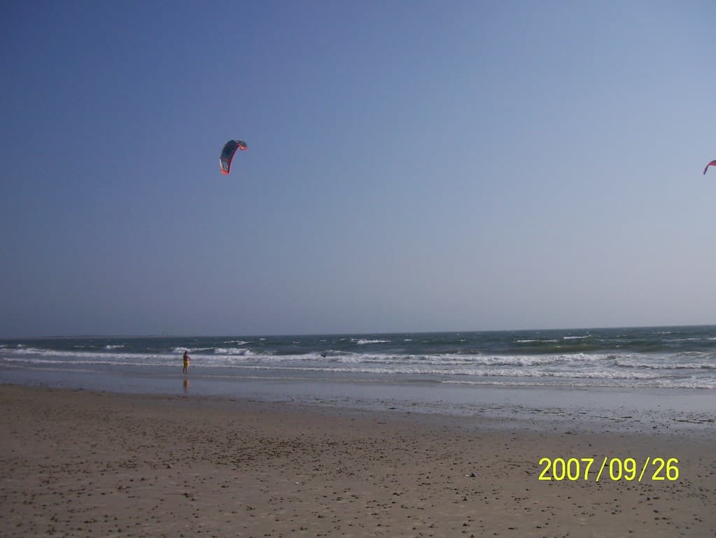 Kite surfing