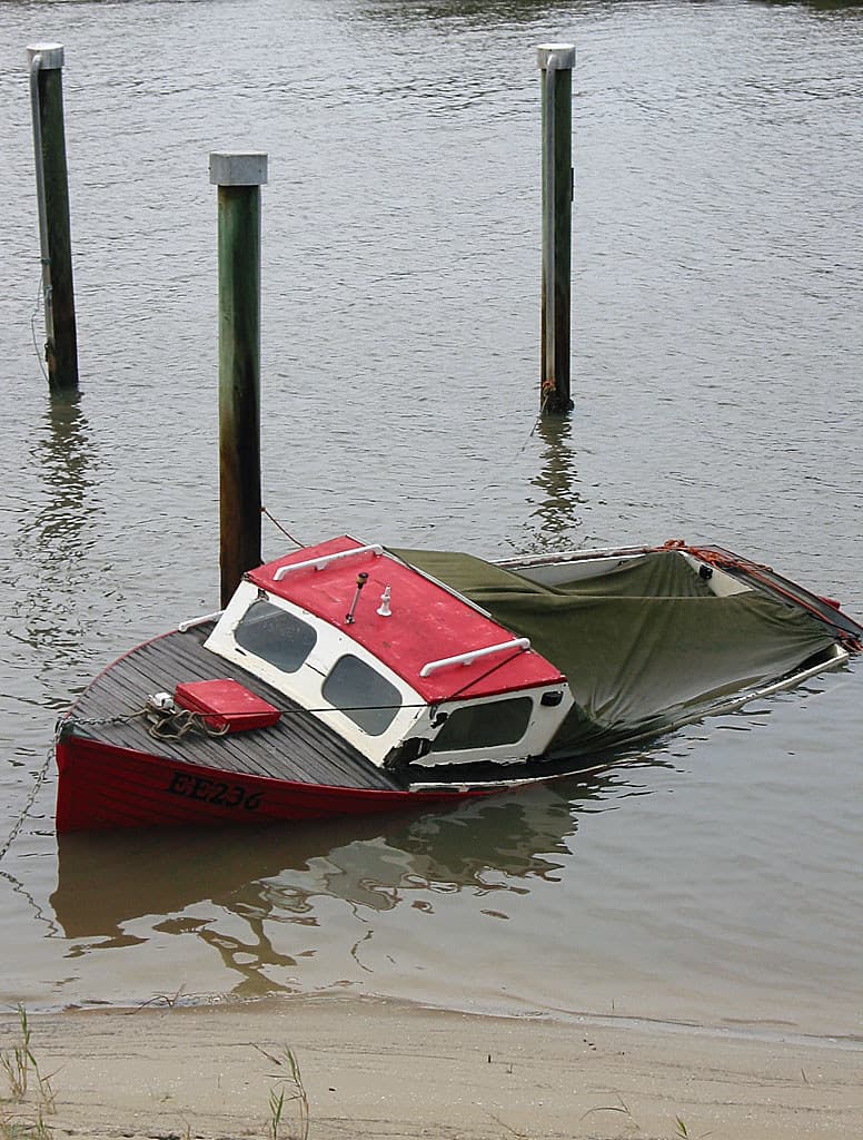 Sinking boat
