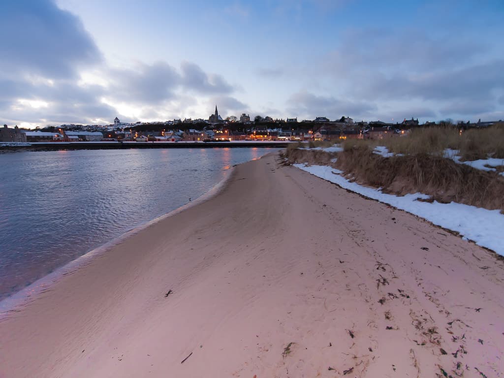 East Beach — photo by wwarby