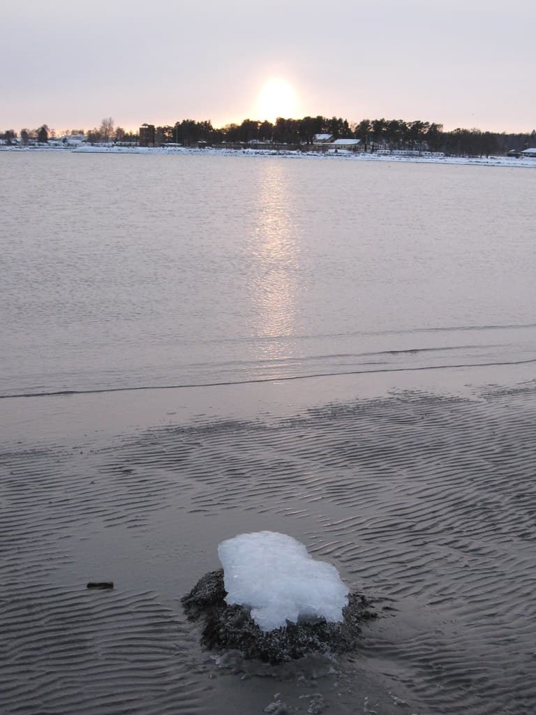 Åsgårdstrand Beach — photo by Bernt Rostad