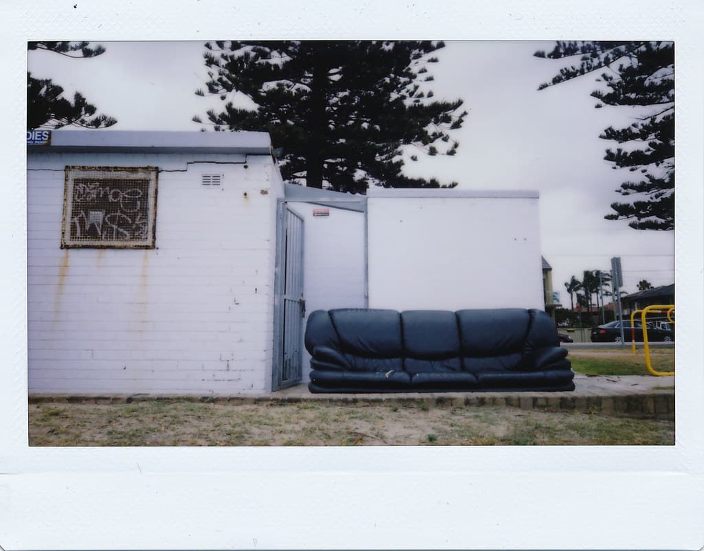 sofafree, indecent loitering