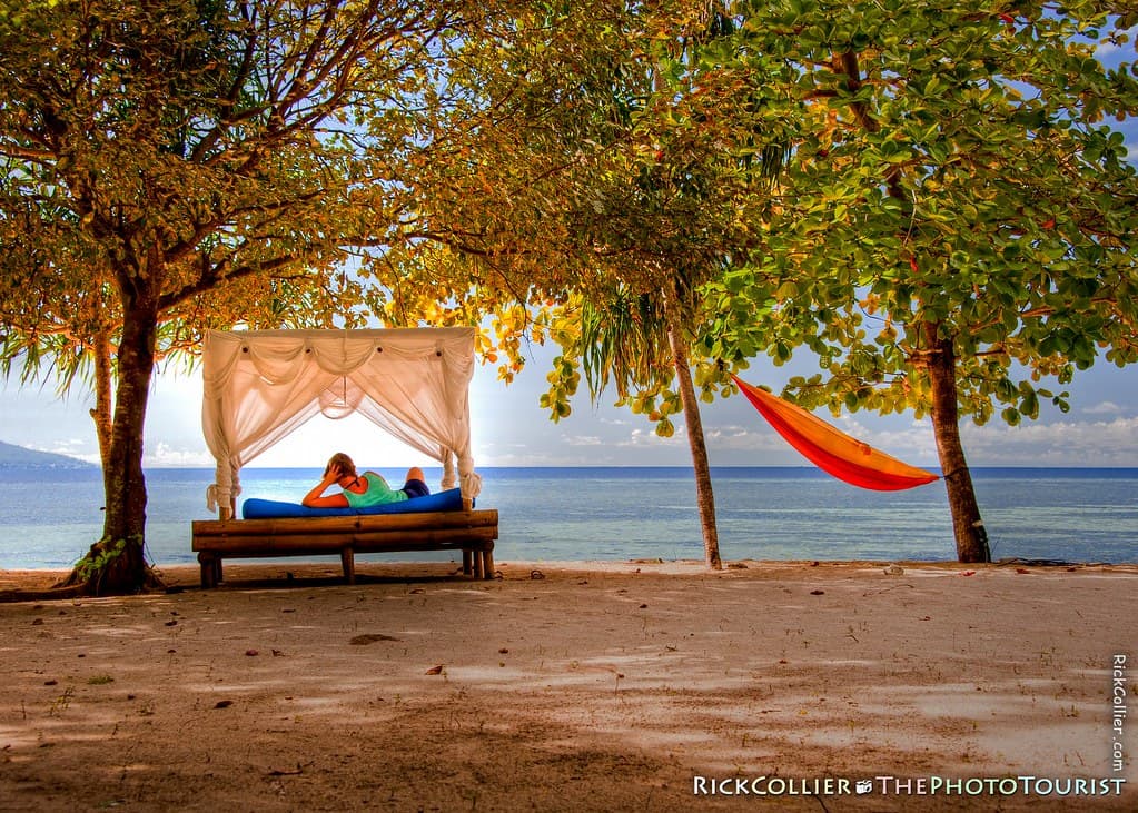 On the Beach (Siladen Resort)
