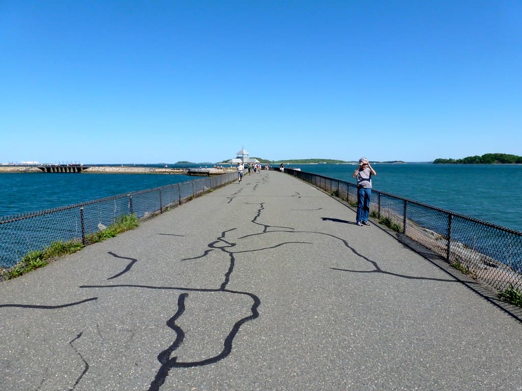 Pleasure Bay causeway