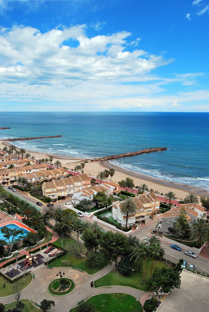 Playa de Puçol — photo by Uruvyel