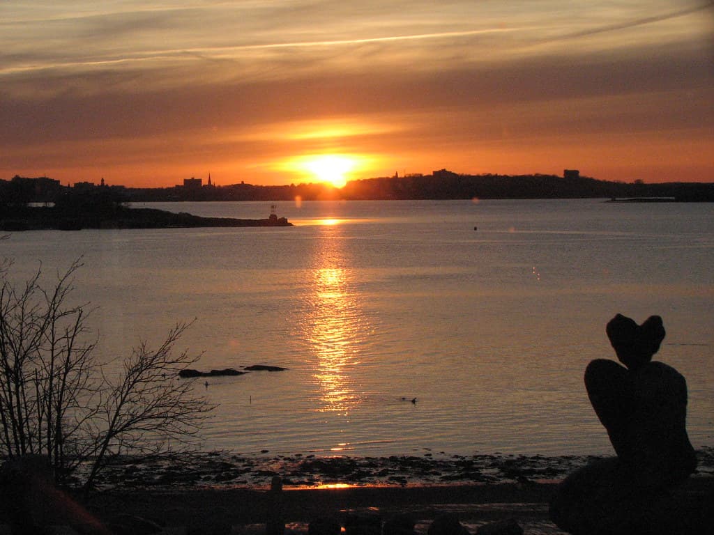peaks.island • sunset.ablaze