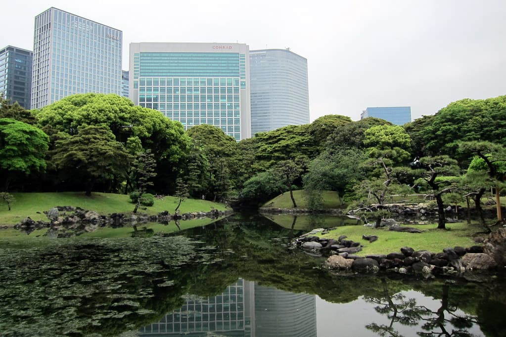 Tokyo - Kyōbashi: Hama-rikyū Onshi Teien