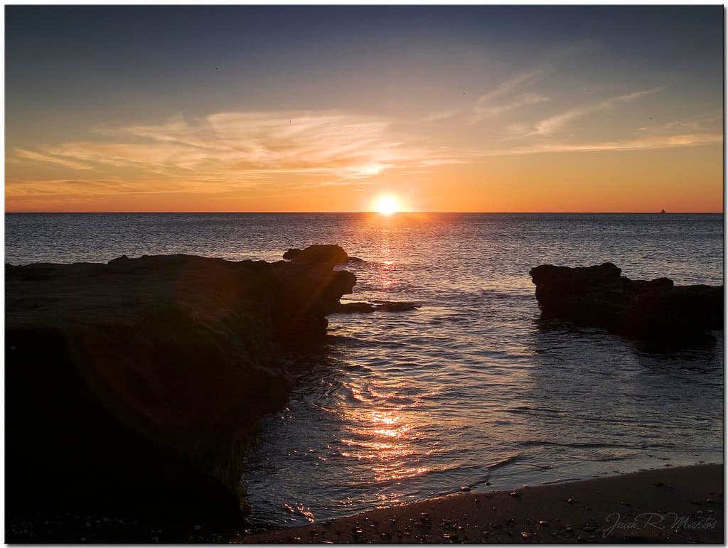 Playa de la Misericordia — photo by Juan R. Martos