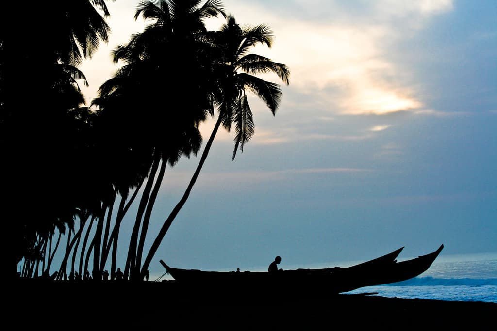 Winneba Beach — photo by andryn2006