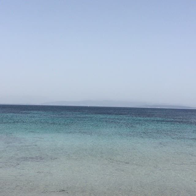 Maladroxia Beach