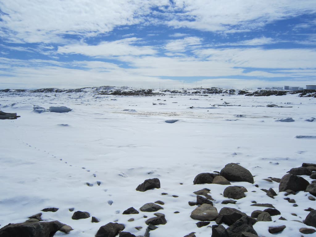 Iqaluit Shore Beach — photo by Sweet One