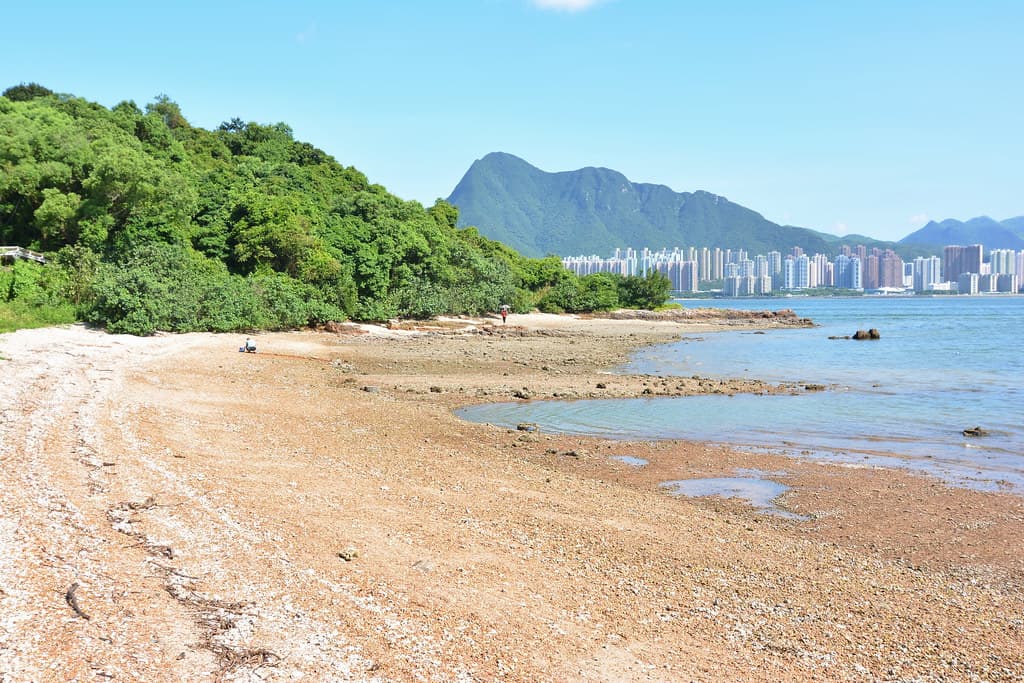 Ma Shi Chau Beach — photo by Mini Yoshi~