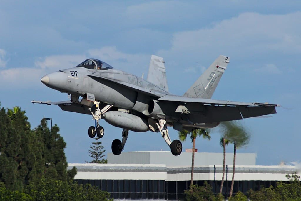 McDonnell-Douglas F/A-18A Hornet BuNo 162873 , VMFAT-101 "Sharpshooters" arriving at KLGB