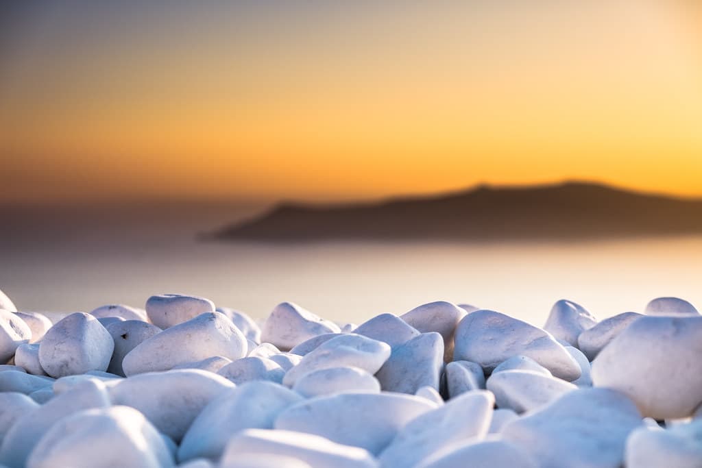 Kamari Beach — photo by robertofaccenda.it