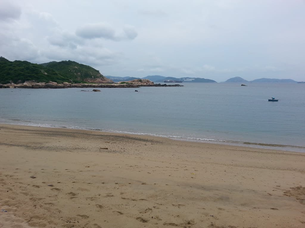 Lee Nam Road Cove Beach