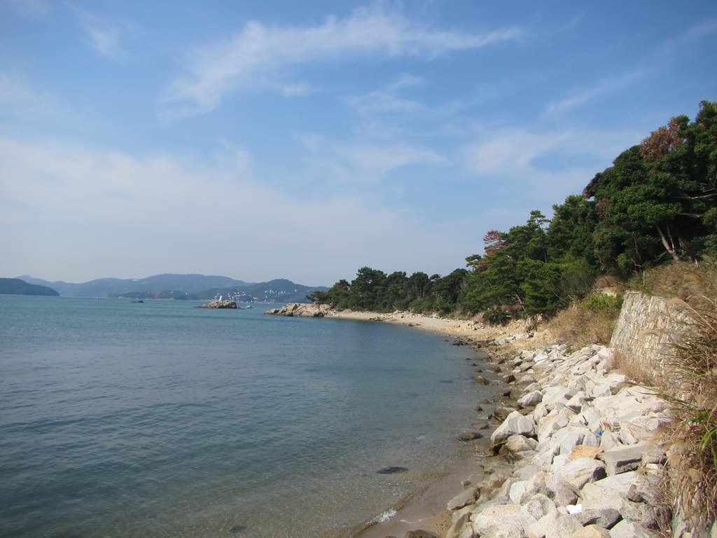 Miyanoshita Beach — photo by rurinoshima