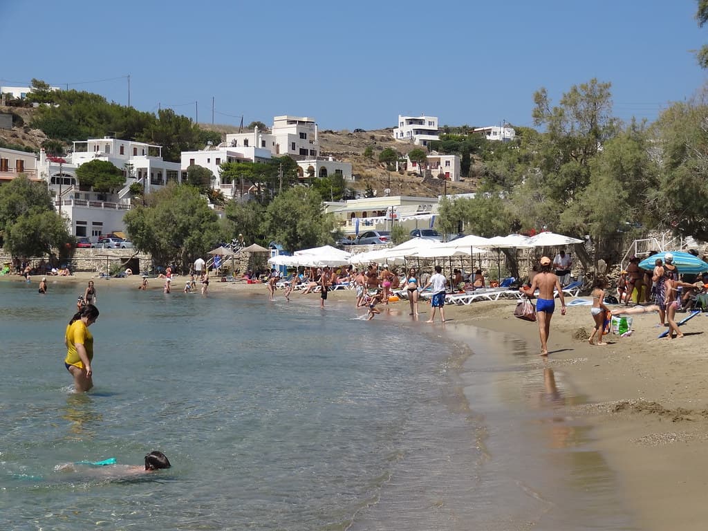 Vari Beach — photo by jkkm