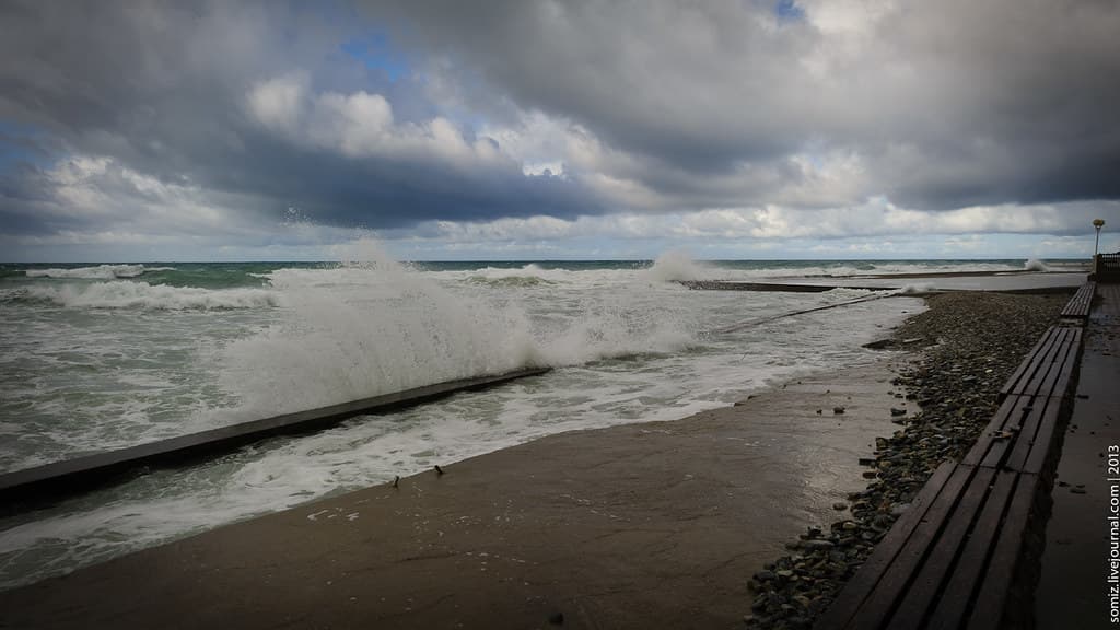 Fisherman’s Beach Golubaya Bukhta — photo by somiz