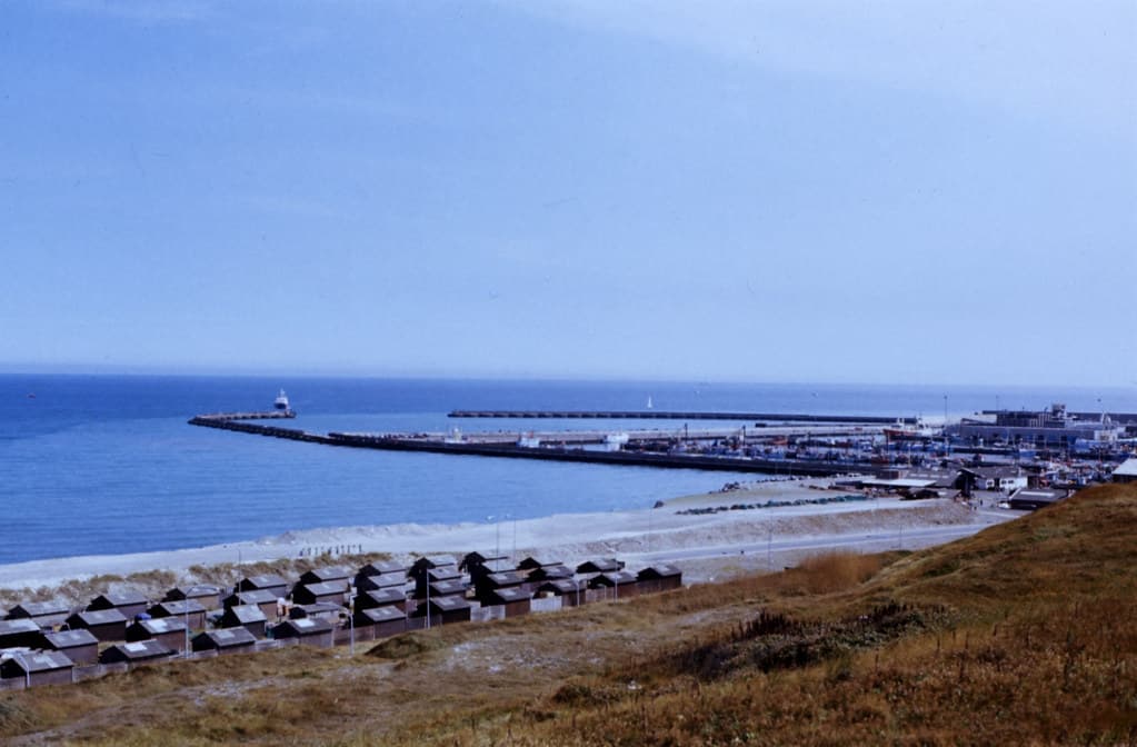 Ræhr Beach — photo by Rüdiger Stehn