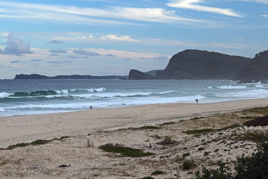 Dusk surf at Blueys Beach