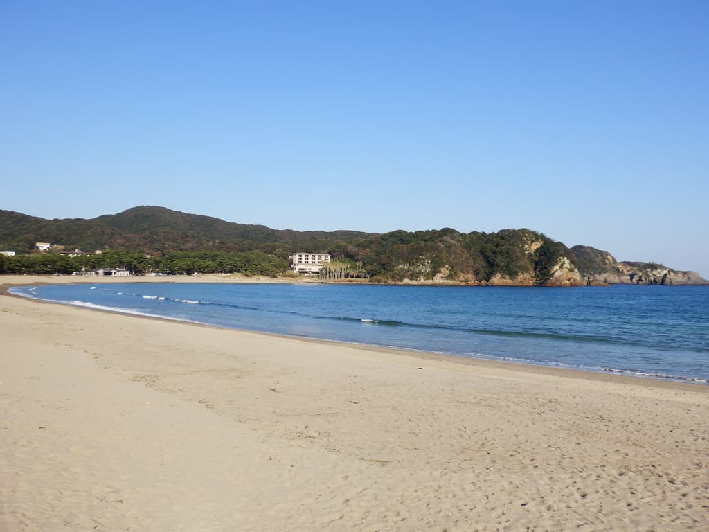 Yumigahama Beach — photo by izunavi