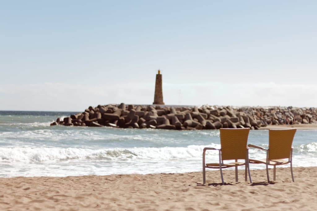 Playa de la Fontanilla — photo by greytendo