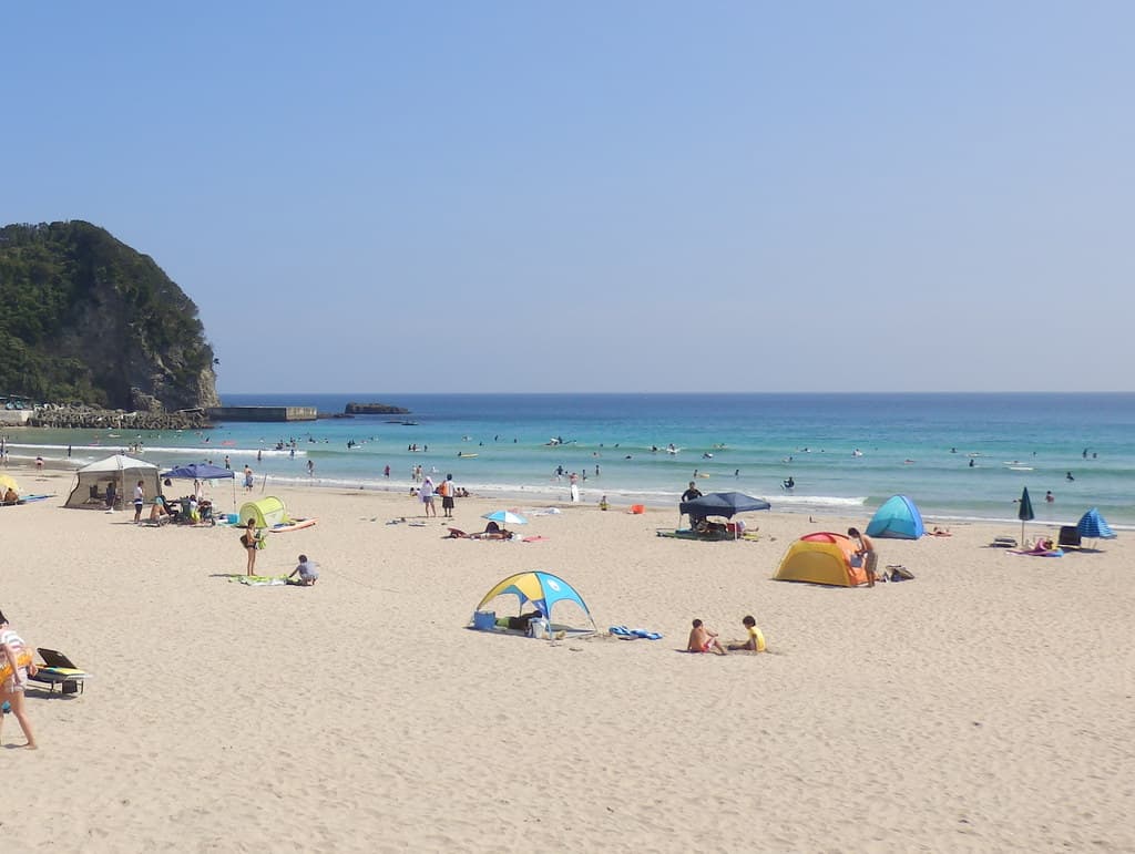 Yumigahama Beach — photo by izunavi