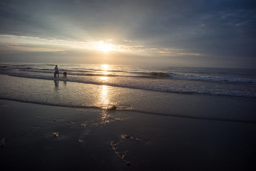 Yongan Beach — photo by KOMEBUKURO