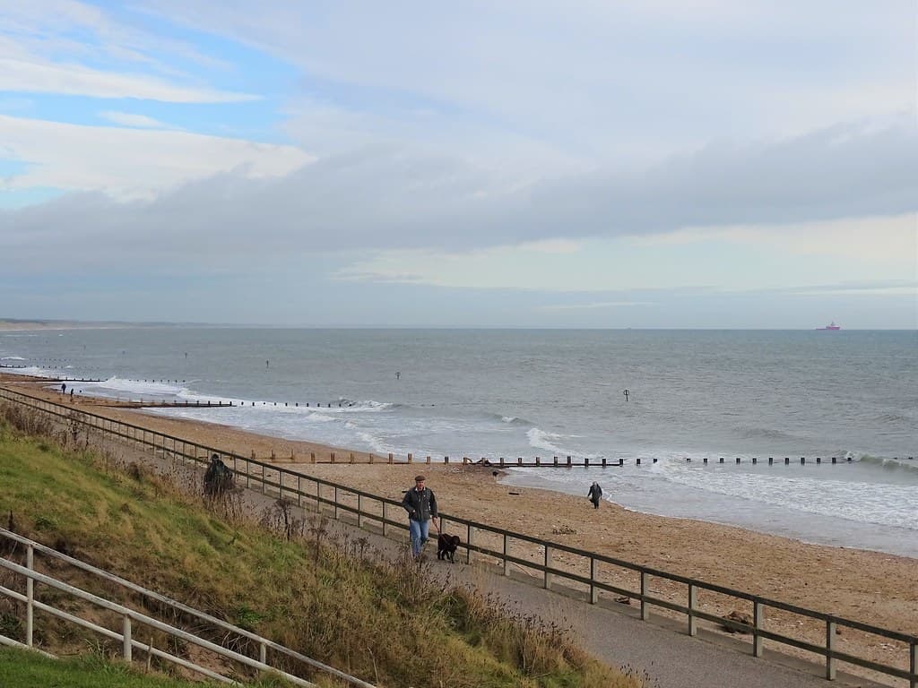 Girdle Ness Beach — photo by @bodil