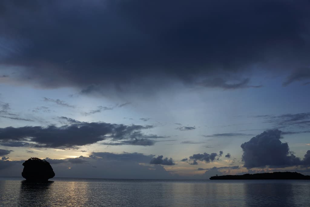 Nakama River Mouth Beach — photo by Kentaro Ohno